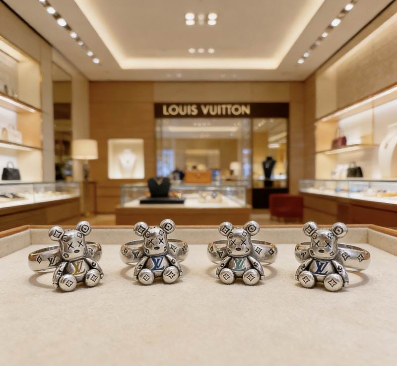 LV Ring 03yxs33